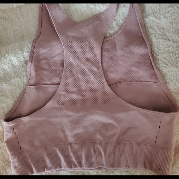 Fabletics high neck sports bra - Picture 2 of 2